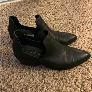Chinese Laundry Focus Bootie - Sz 9